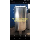 Hot water tank 4